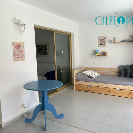 Iris Con Piscina Apartment *